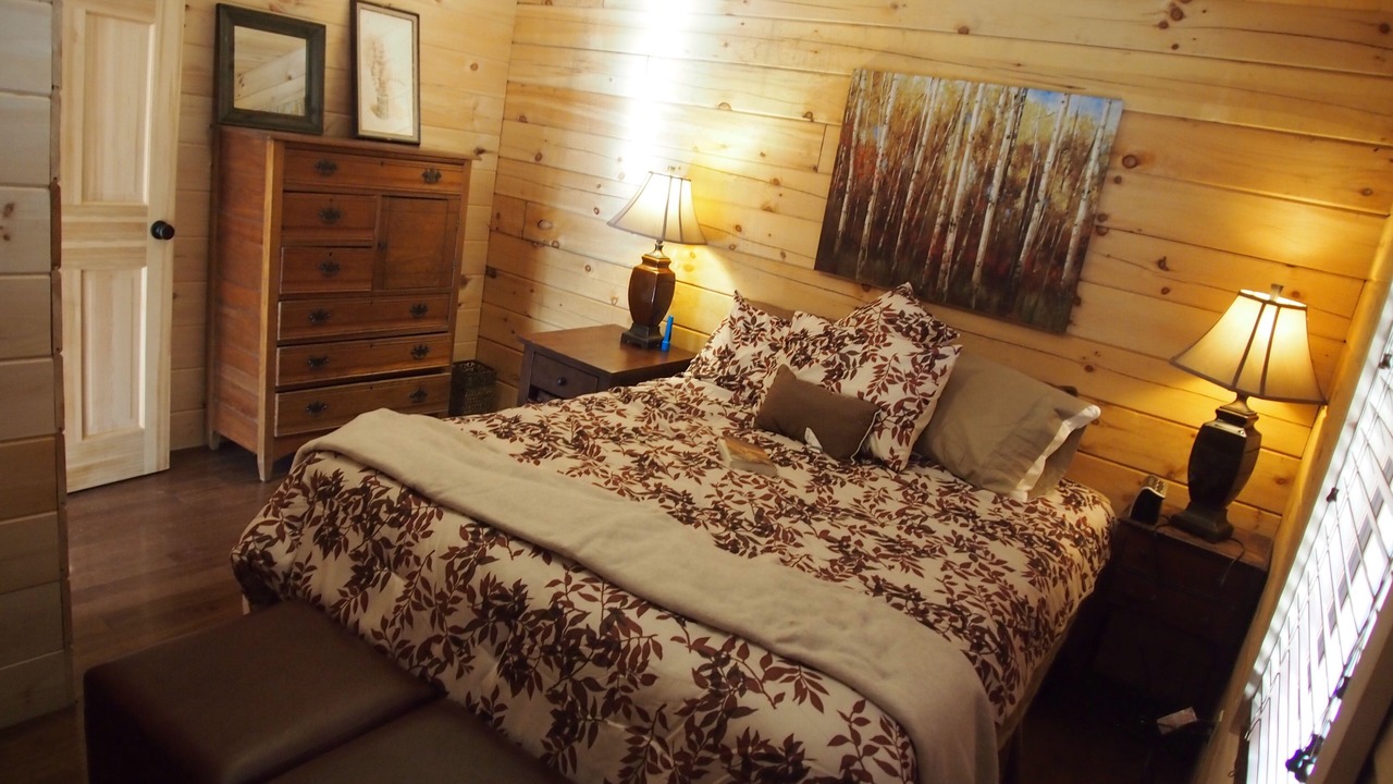 Photo of Bedroom in Rainbow Valley