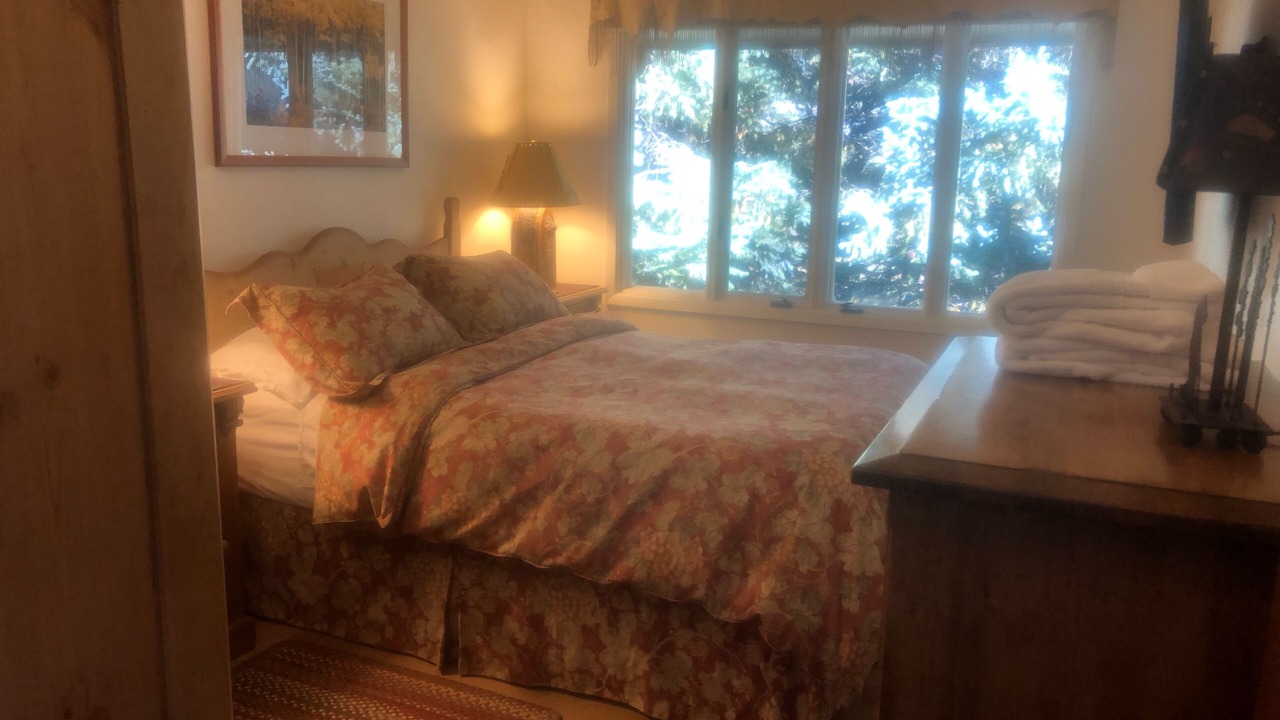 Photo of Bedroom in Vail