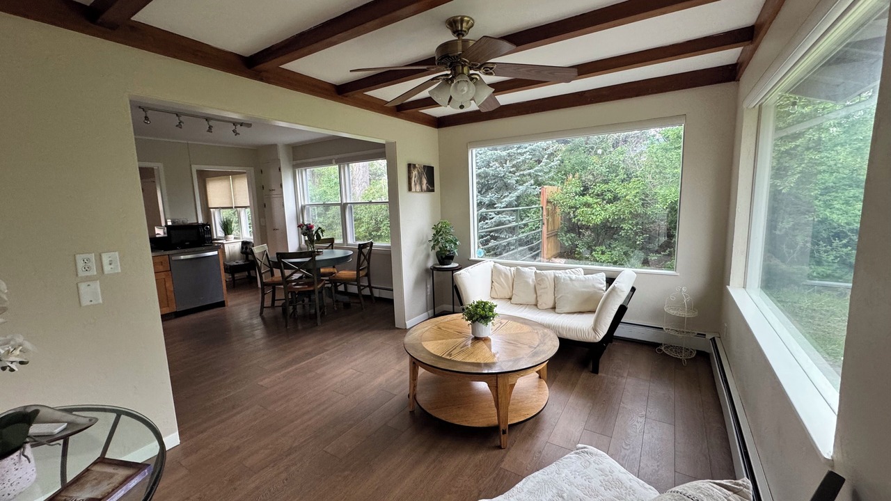 Photo of Livingroom in Lafayette
