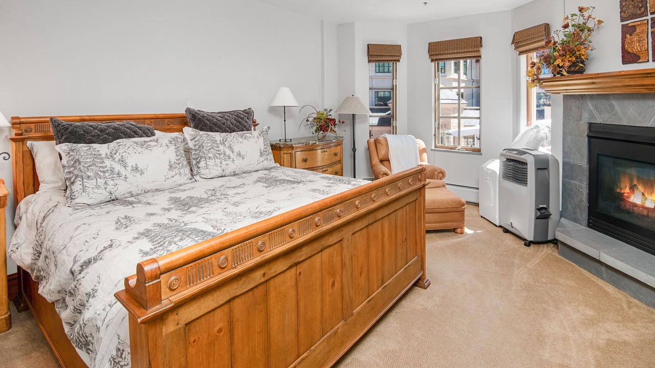 Photo of Bedroom in Beaver Creek