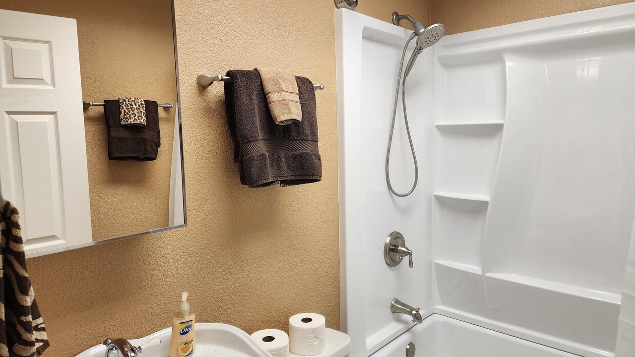 Photo of Bathroom in Rainbow Valley