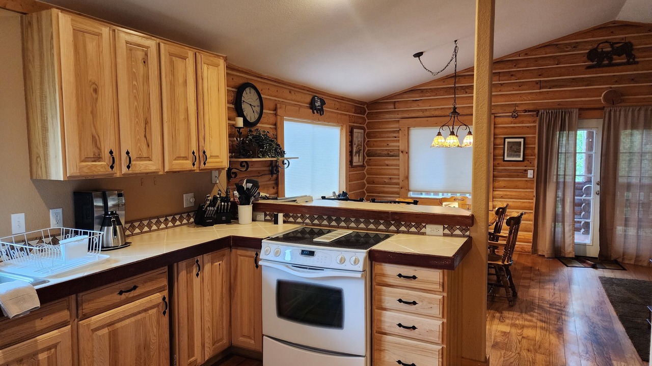 Photo of Kitchen in Rainbow Valley