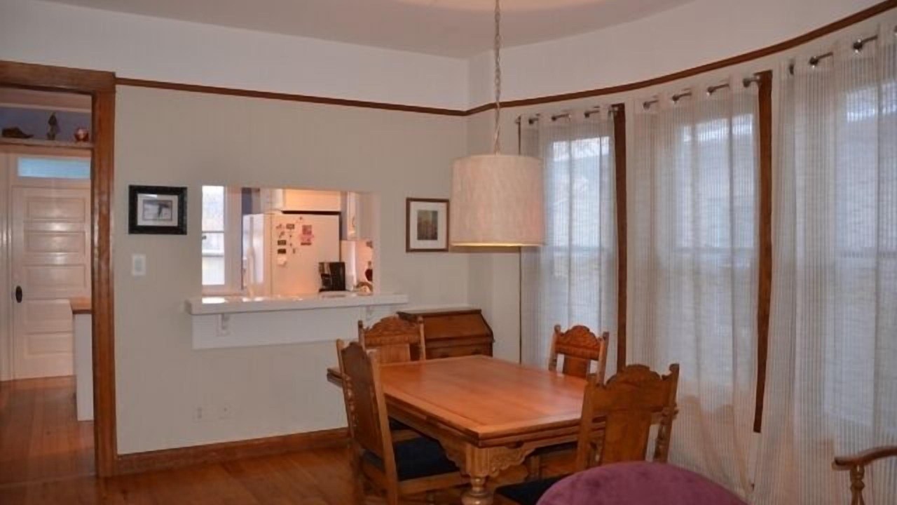Photo of Livingroom in Sunnyside