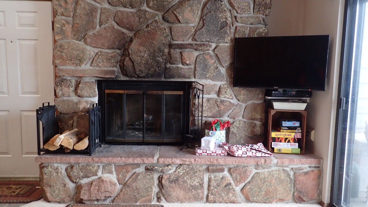 Photo of Livingroom in Fraser