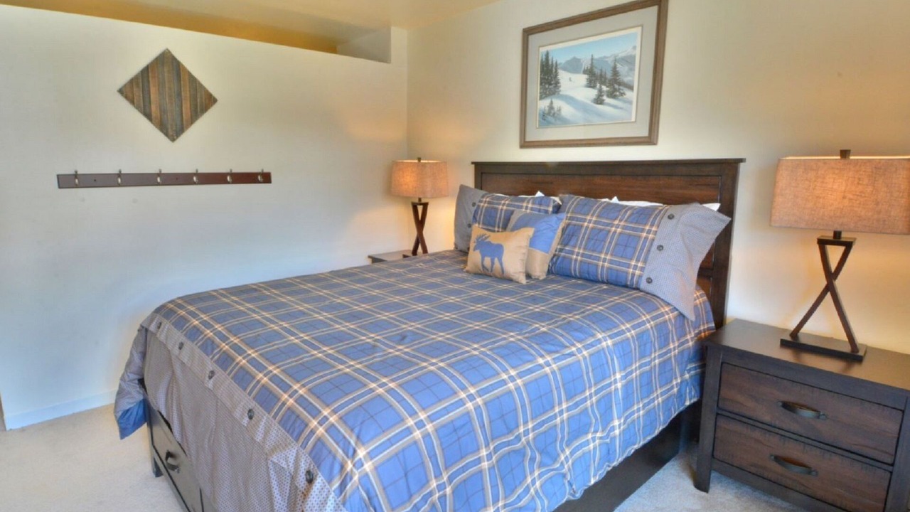 Photo of Bedroom in Copper Mountain Village