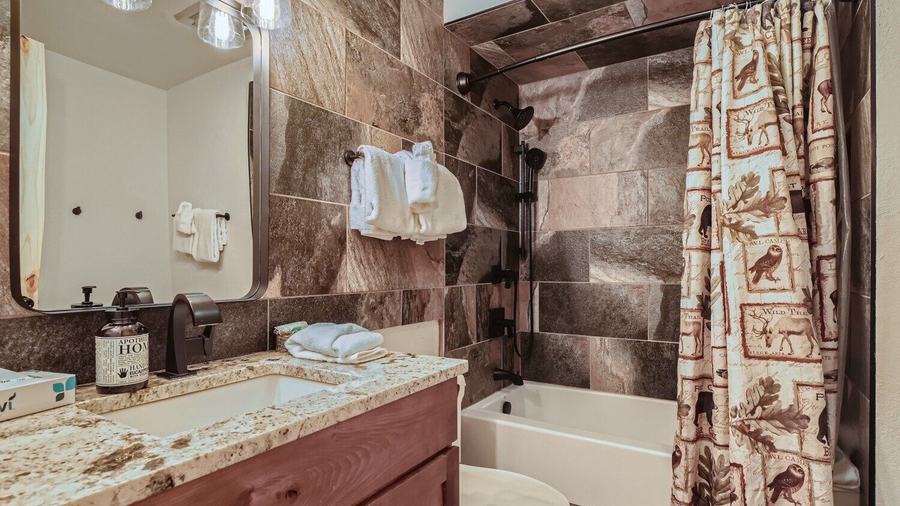 Photo of Bathroom in Copper Mountain Village
