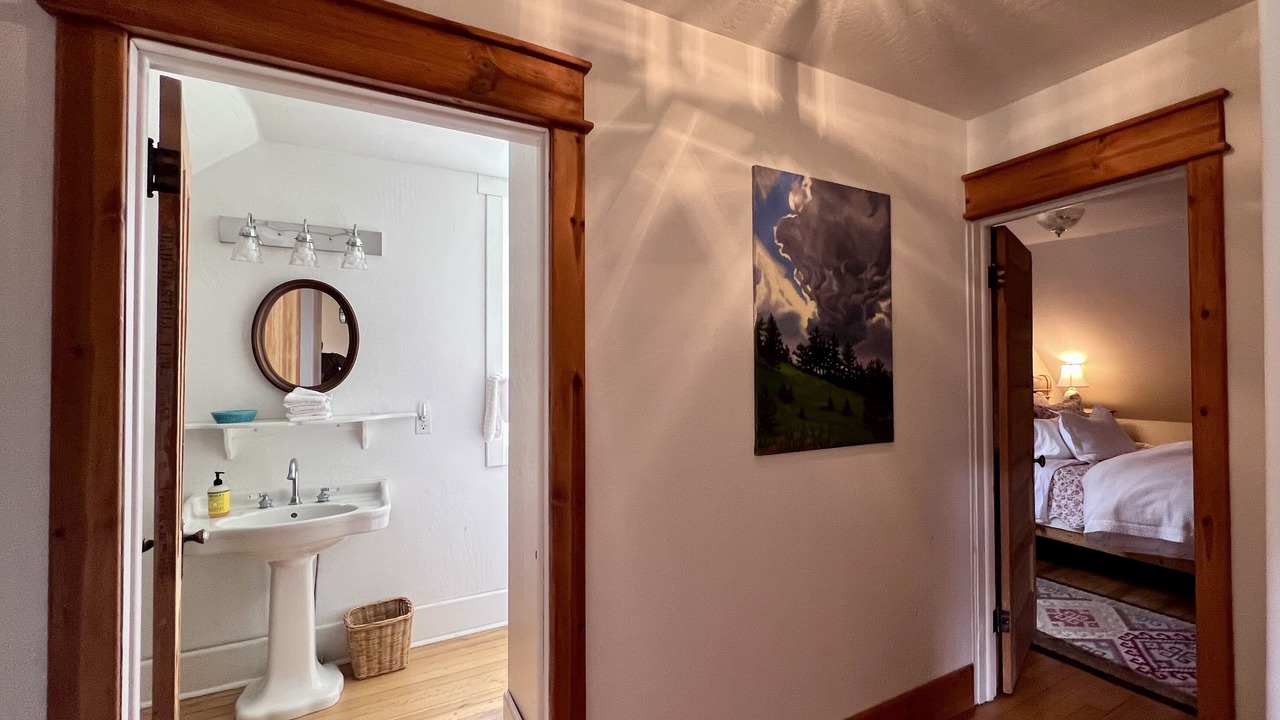 Photo of Bedroom in Paonia