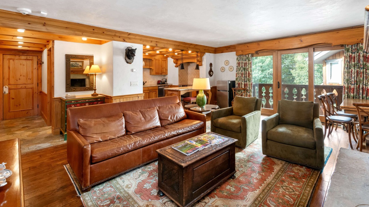 Photo of Livingroom in Vail