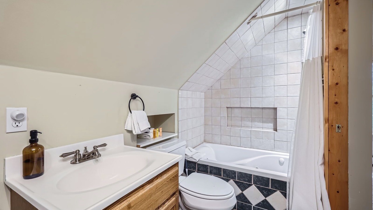 Photo of Bathroom in Breckenridge