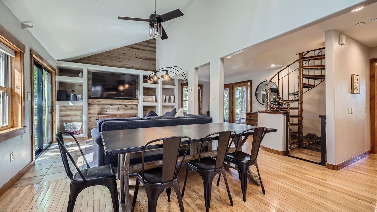 Photo of Livingroom in Breckenridge