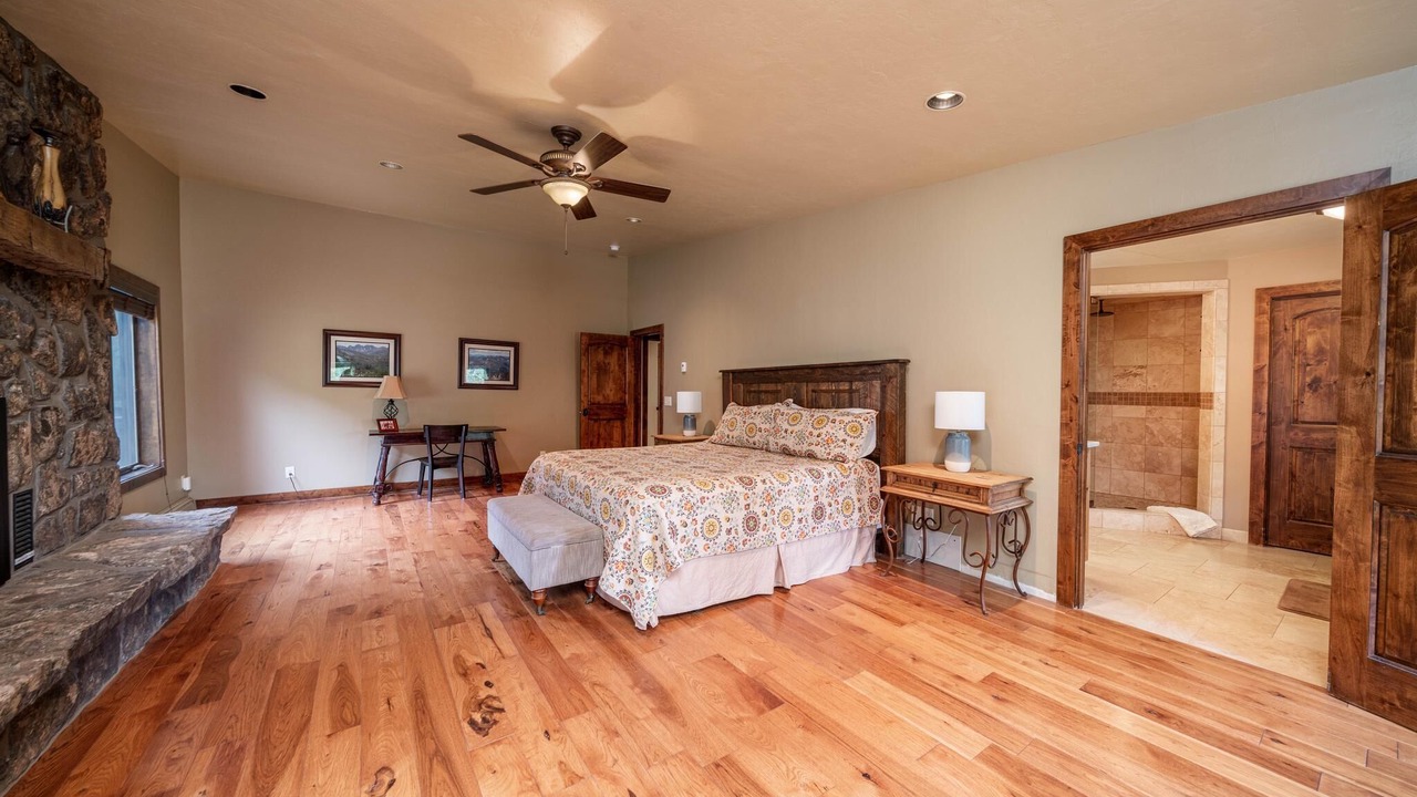 Photo of Bedroom in Ridgway