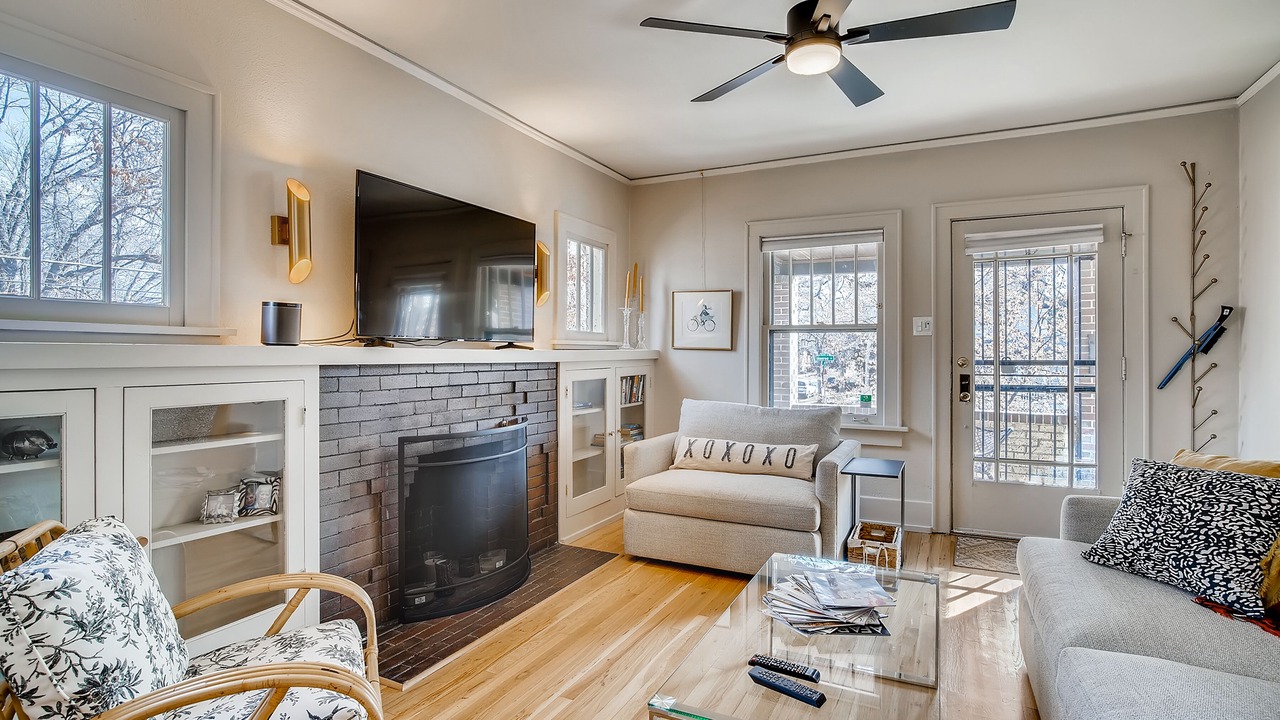Photo of Livingroom in Congress Park
