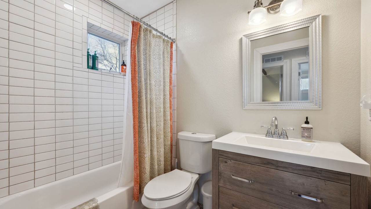 Photo of Bathroom in Whittier