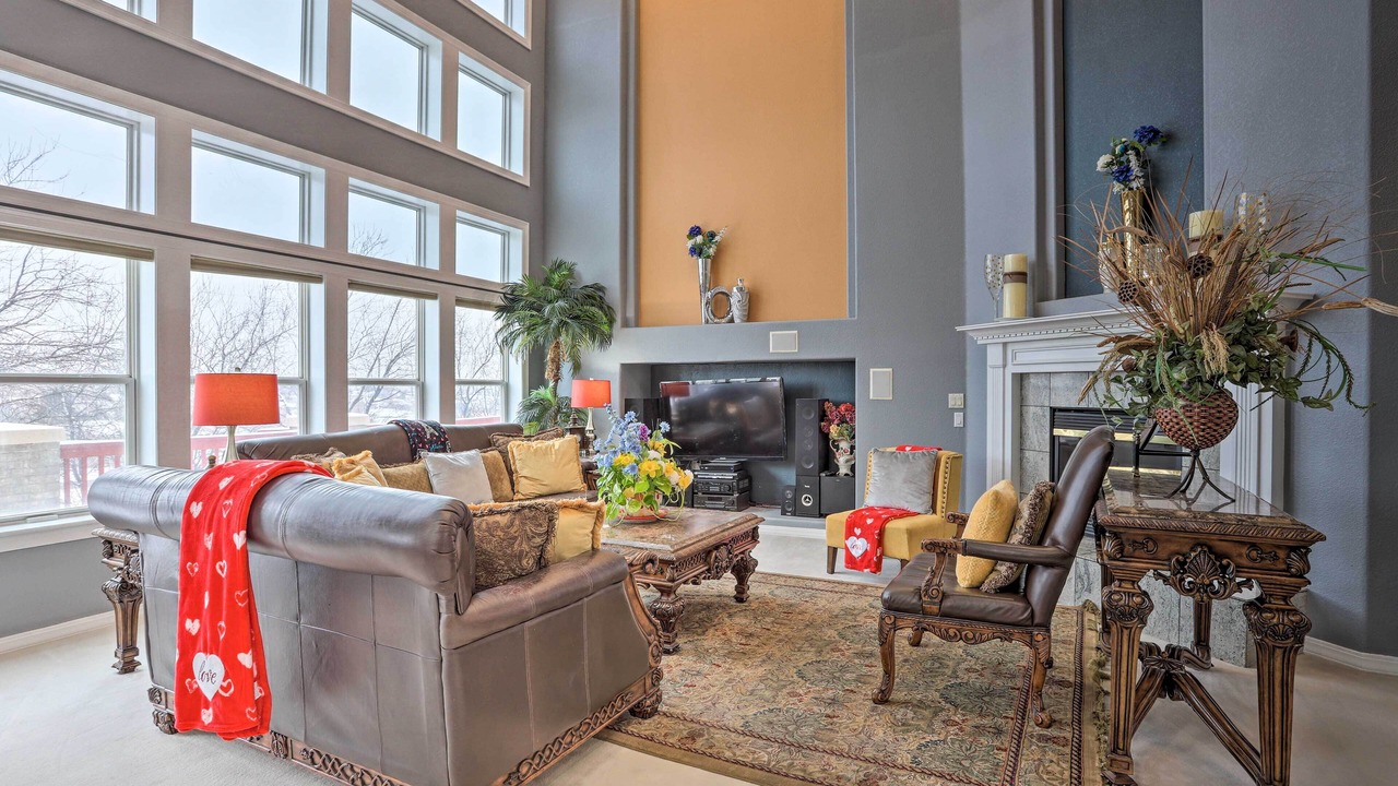 Photo of Livingroom in Lone Tree