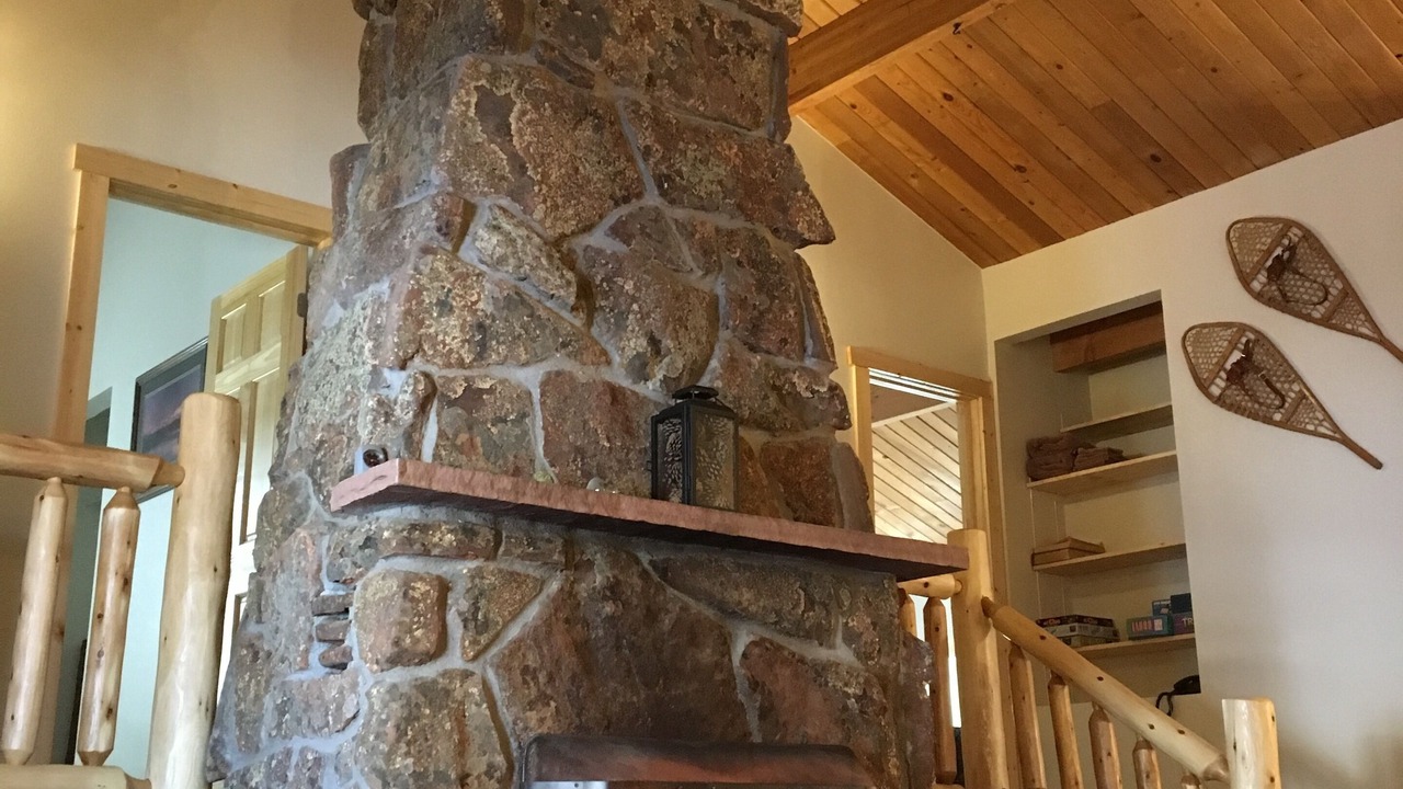Photo of Livingroom in Estes Park