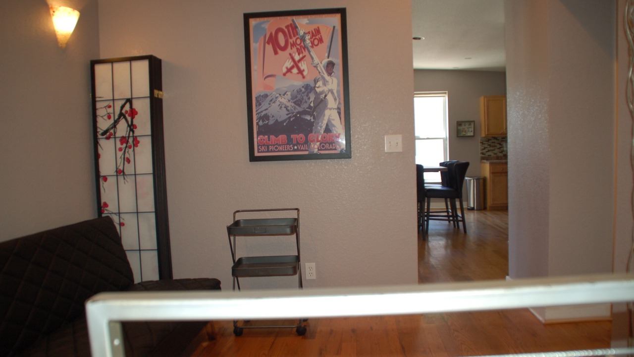 Photo of Livingroom in Cole