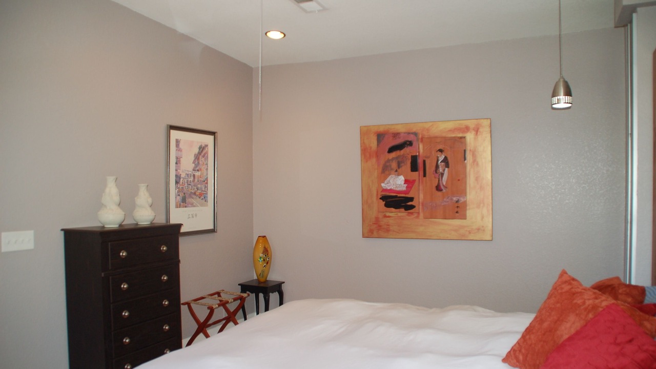 Photo of Bedroom in Cole