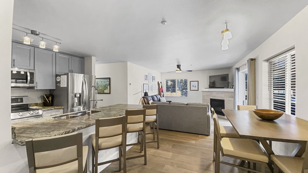 Photo of Livingroom in Breckenridge