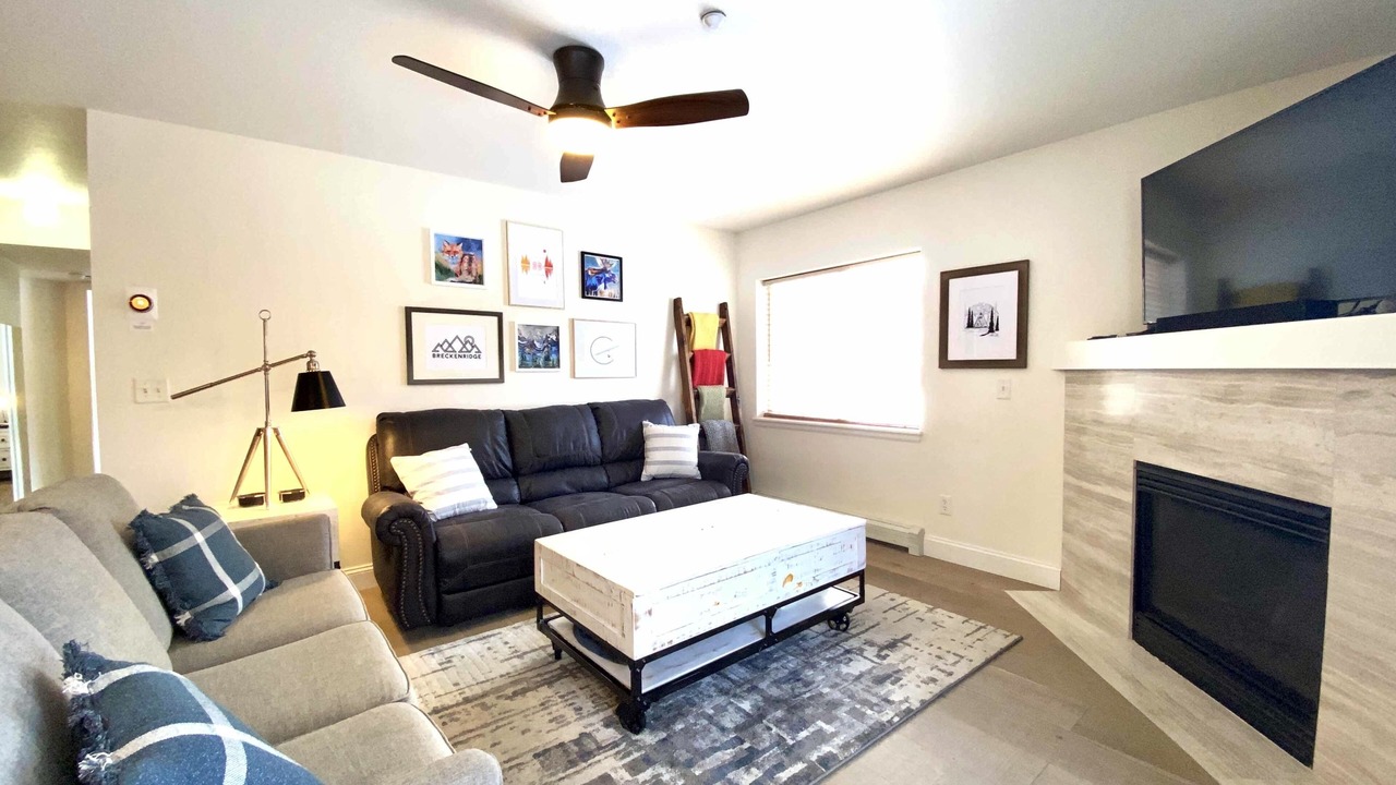 Photo of Livingroom in Breckenridge