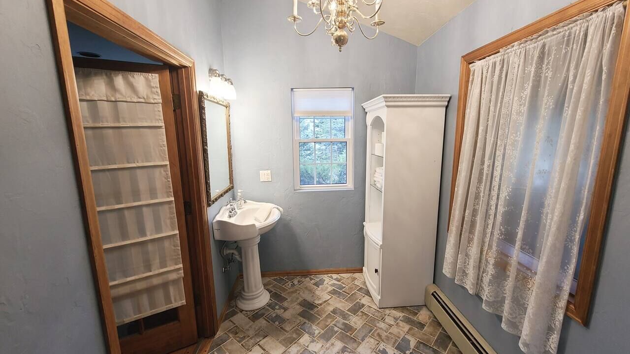 Photo of Bathroom in Frisco