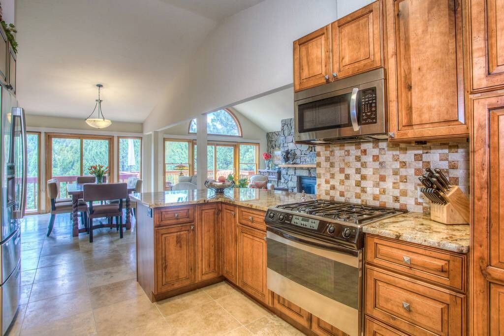 Photo of Kitchen in Pine