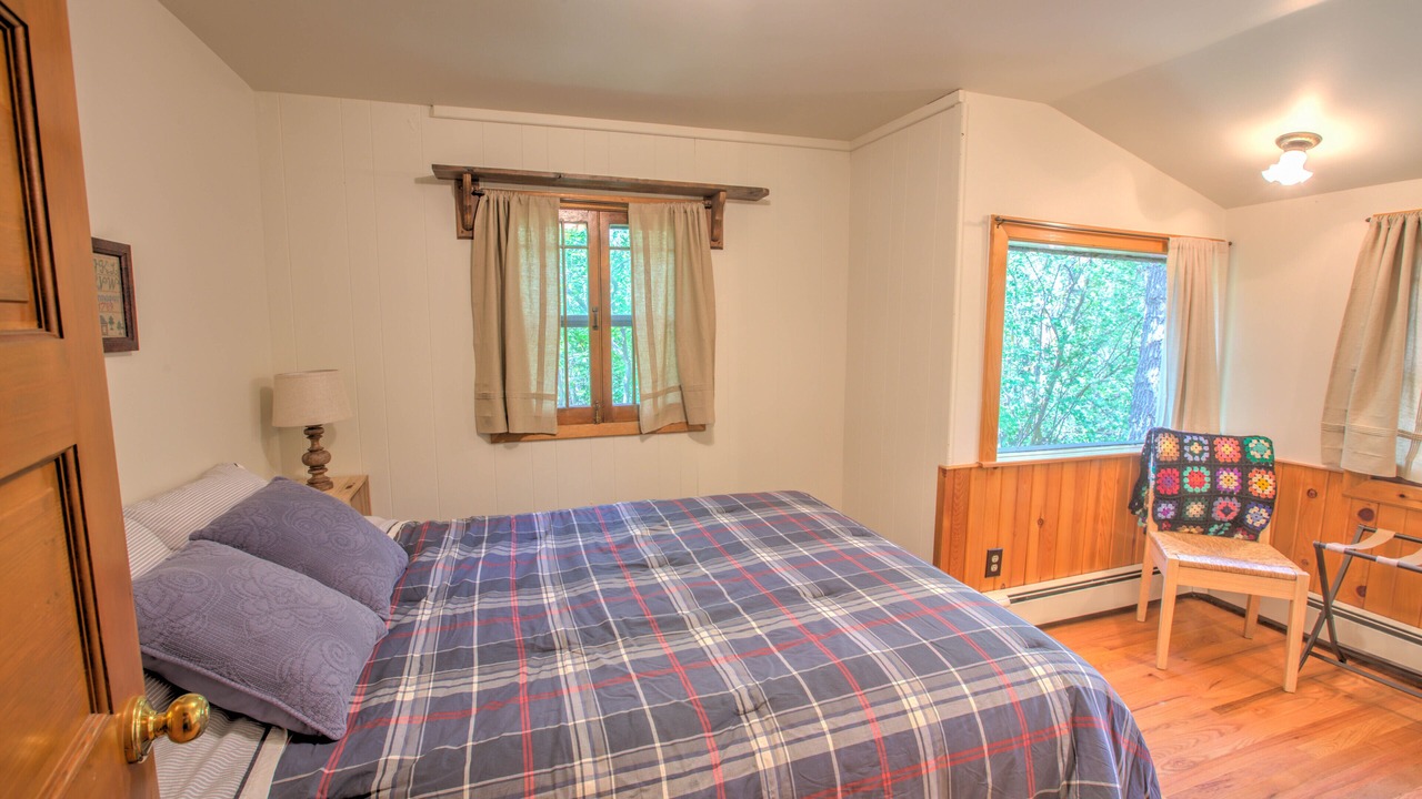 Photo of Bedroom in Glenwood Springs