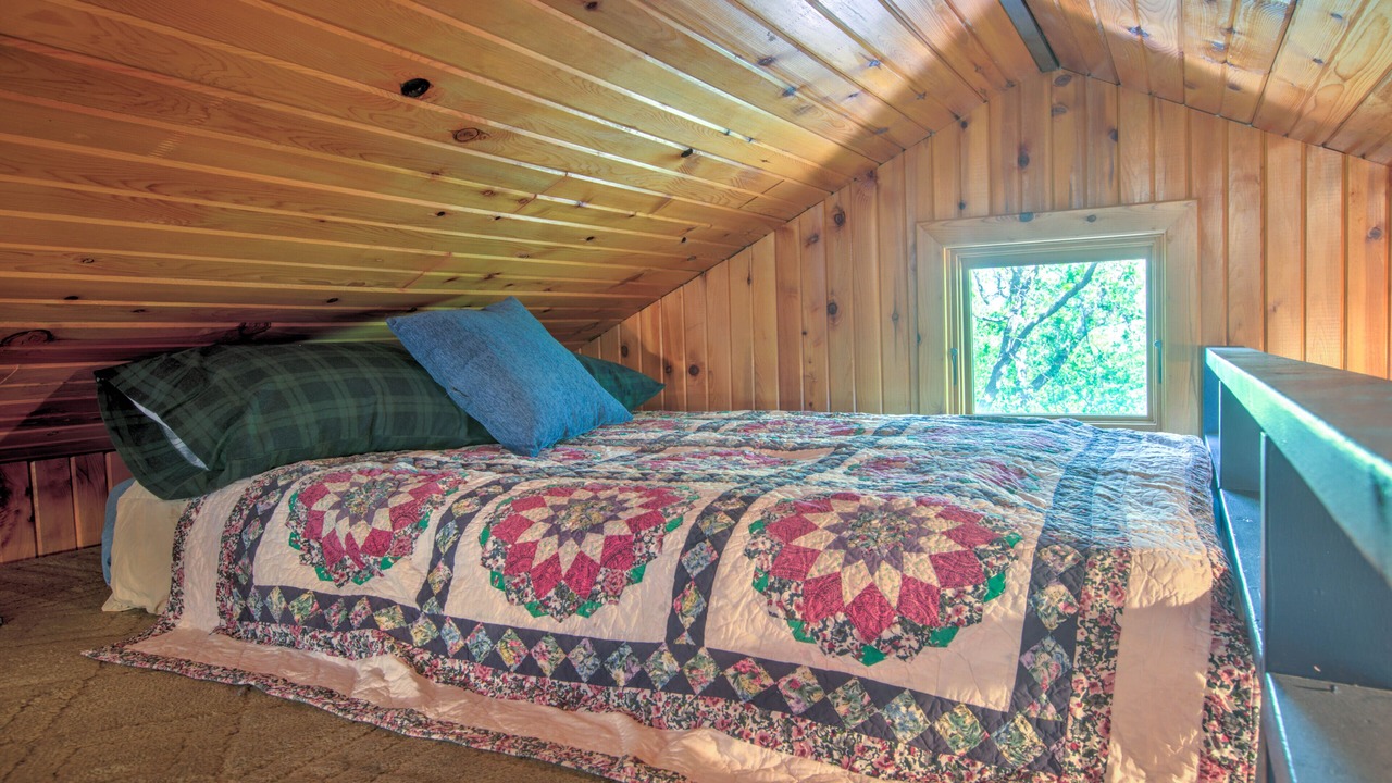 Photo of Bedroom in Glenwood Springs