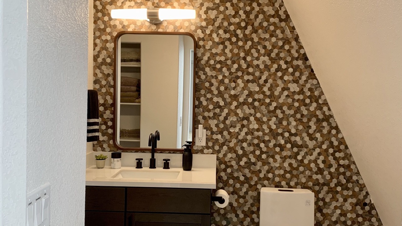 Photo of Bathroom in Monument