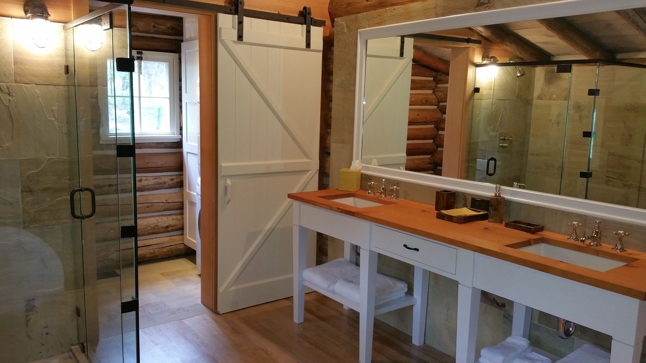 Photo of Bathroom in Hermosa