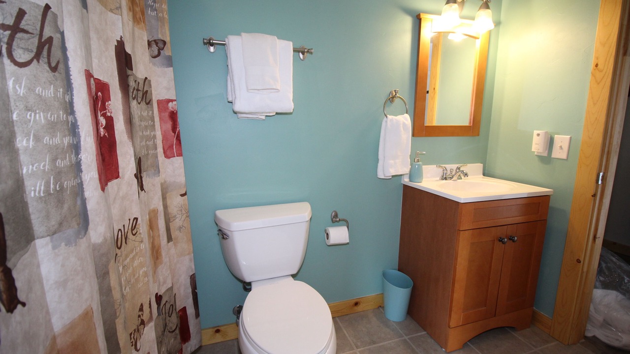 Photo of Bathroom in Pagosa Highlands