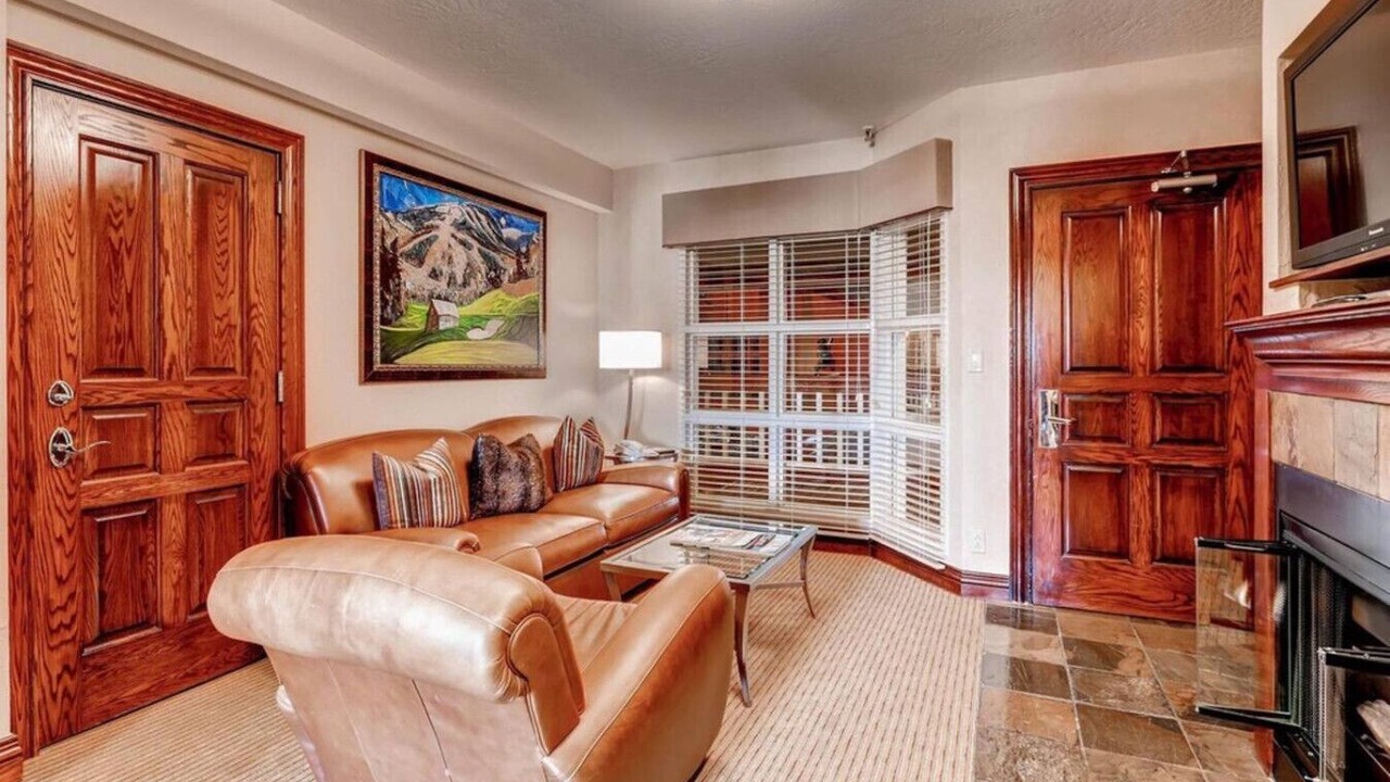 Photo of Livingroom in Beaver Creek
