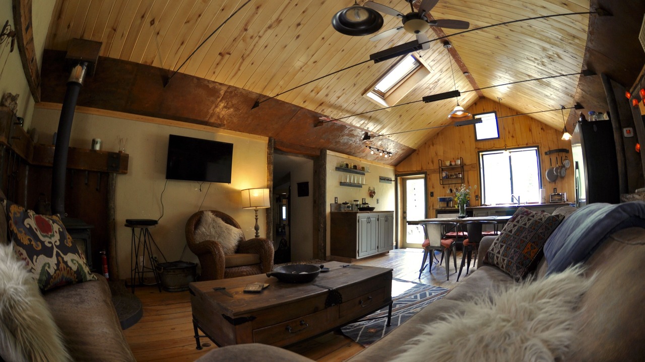 Photo of Livingroom in Eldora