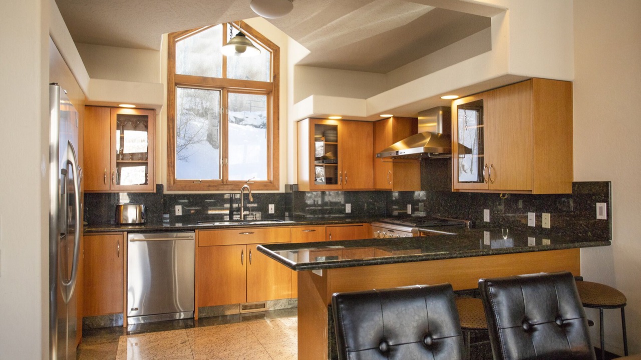 Photo of Kitchen in Highland Meadows