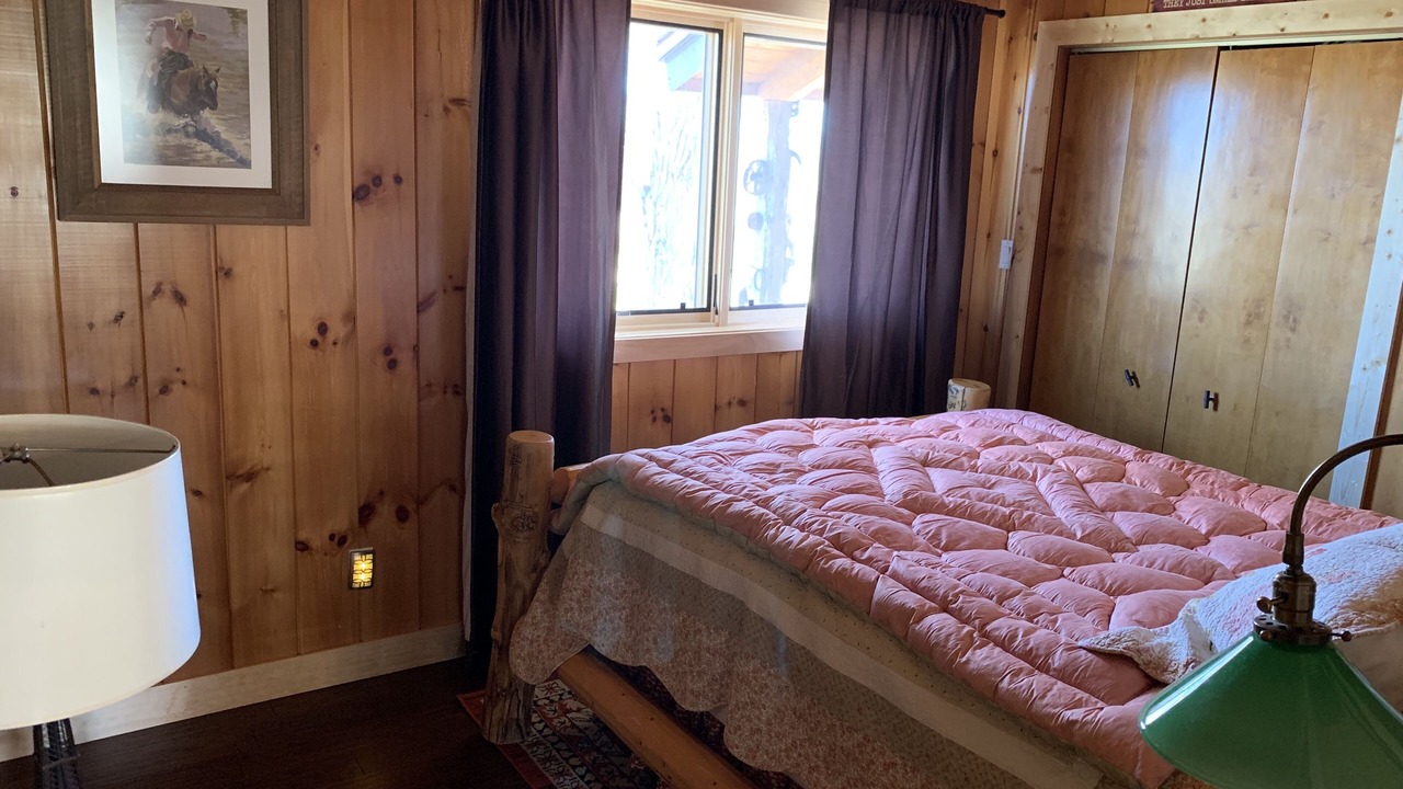 Photo of Bedroom in Westcliffe