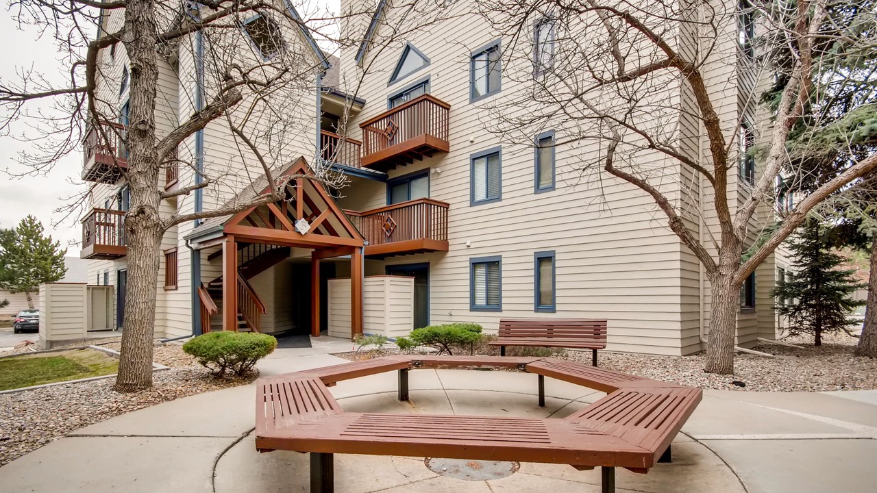 Photo of Patio Balcony in Englewood