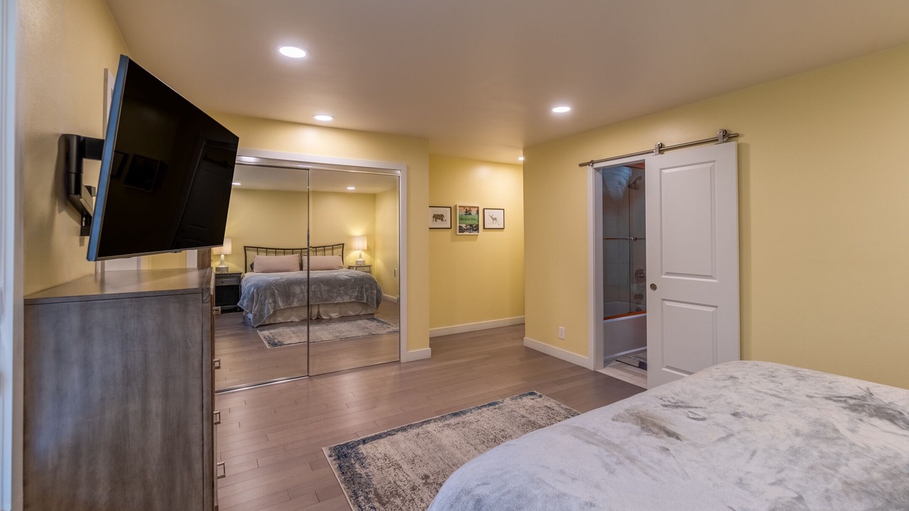 Photo of Bedroom in Avon