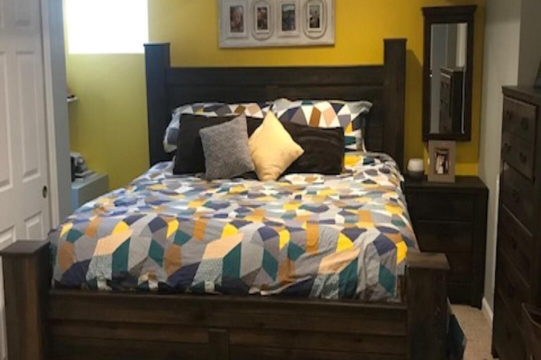 Photo of Bedroom in Northridge