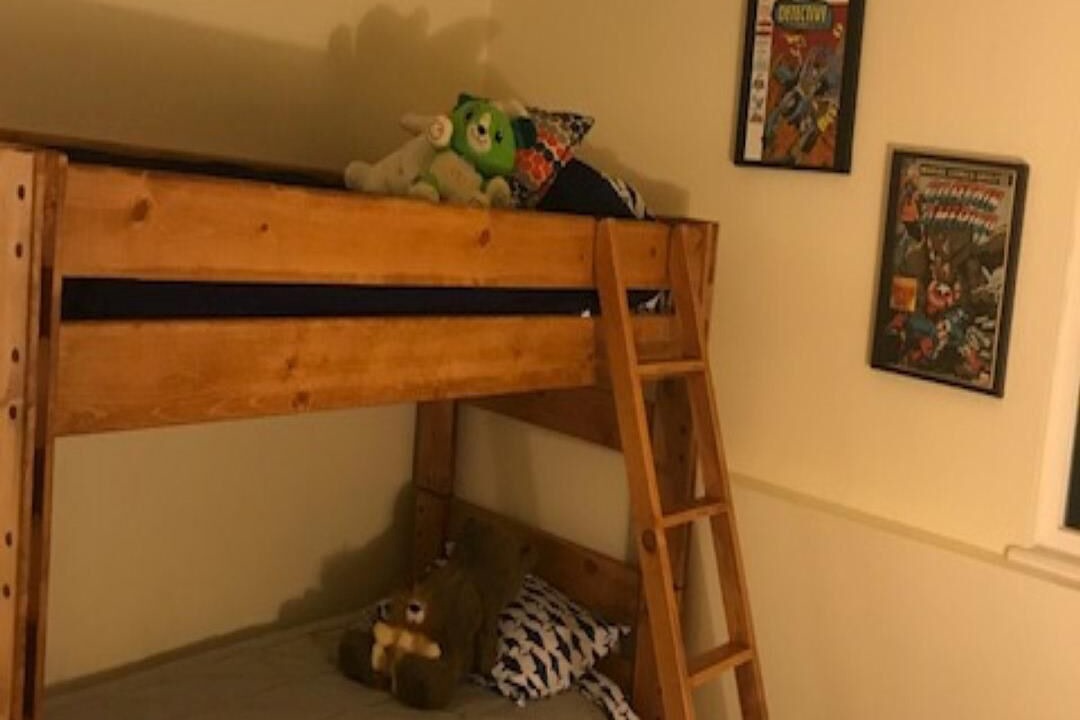 Photo of Bedroom in Northridge