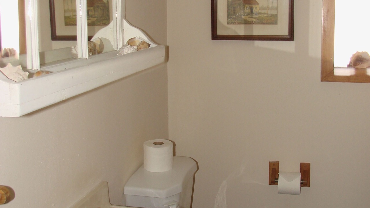 Photo of Bathroom in Del Norte
