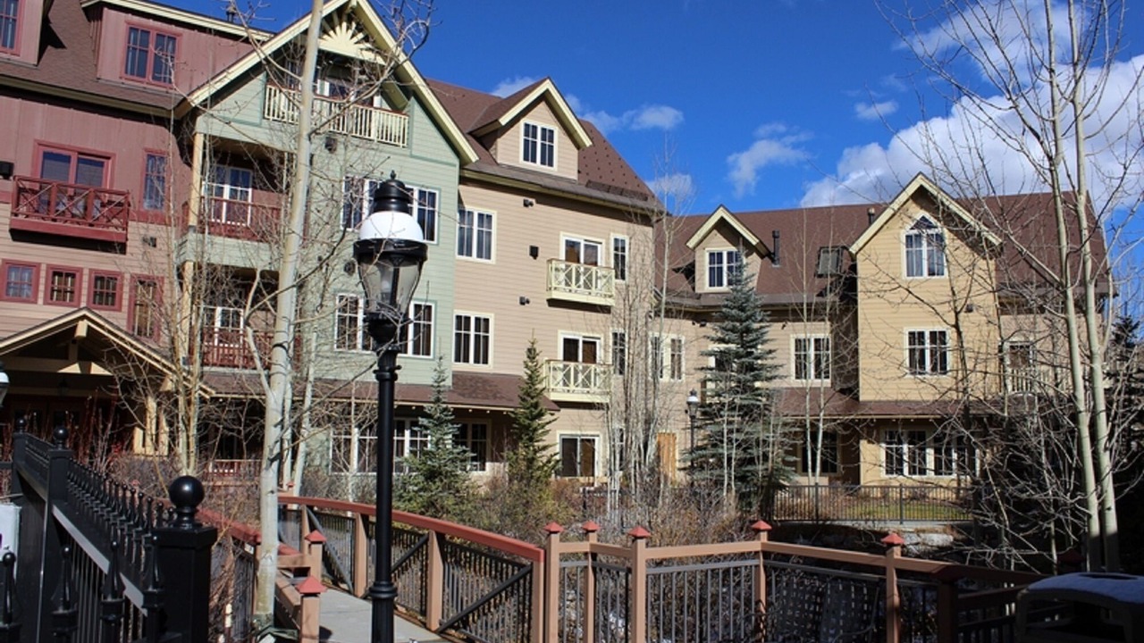 Photo of Outdoor in Peak 9