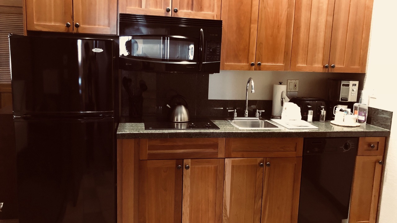 Photo of Kitchen in Peak 9