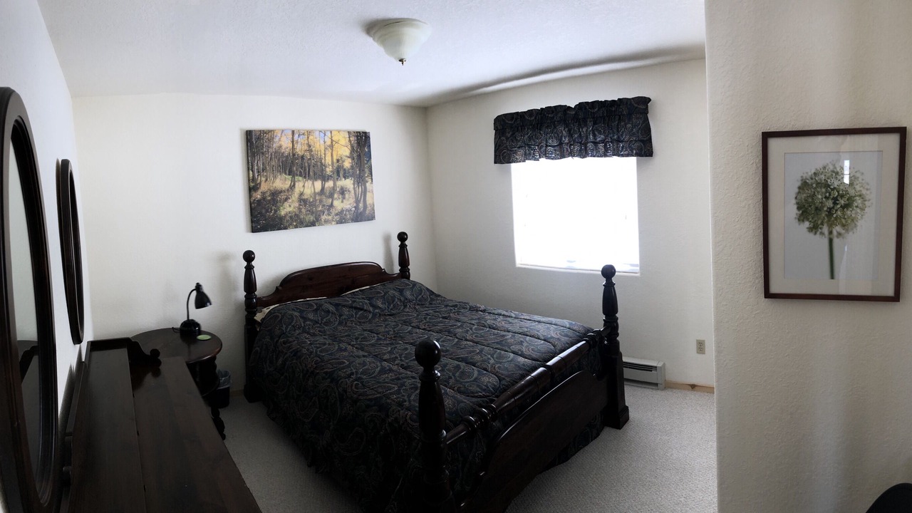Photo of Bedroom in Indian Mountain
