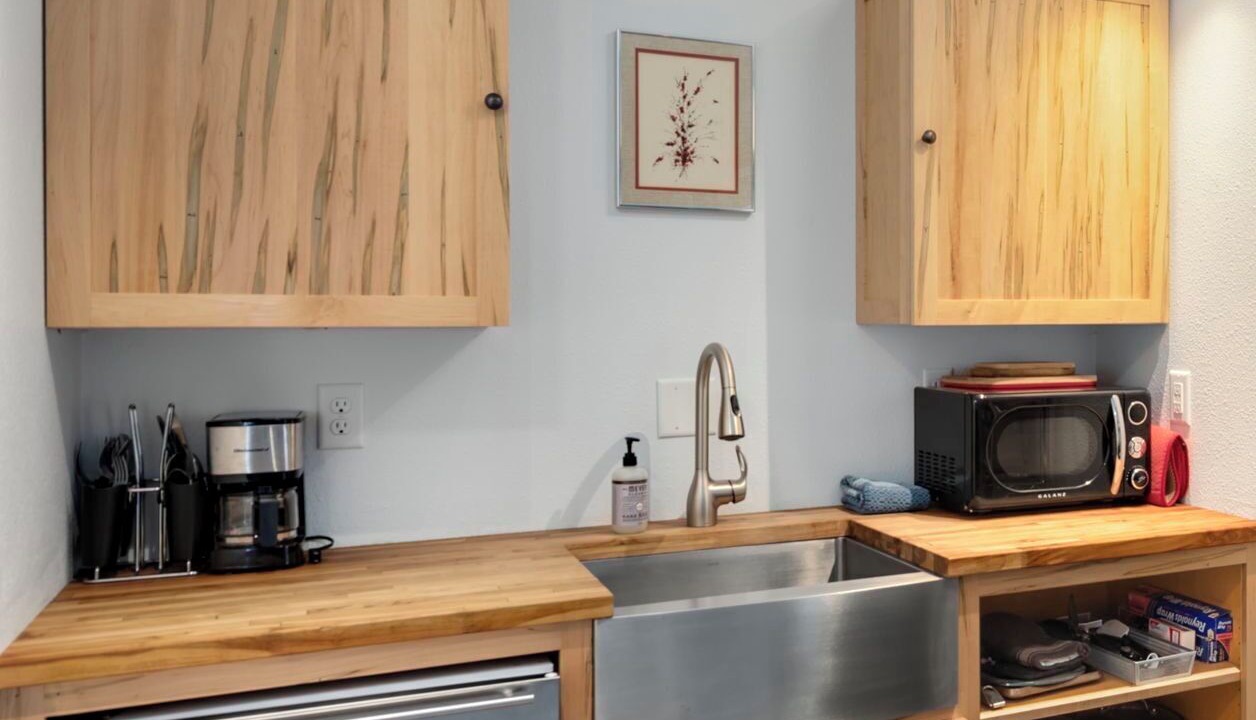 Photo of Kitchen in Martinez Park