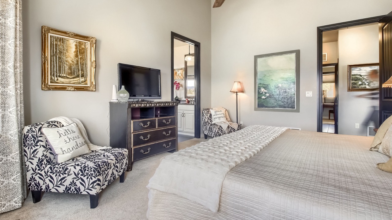Photo of Bedroom in Monument