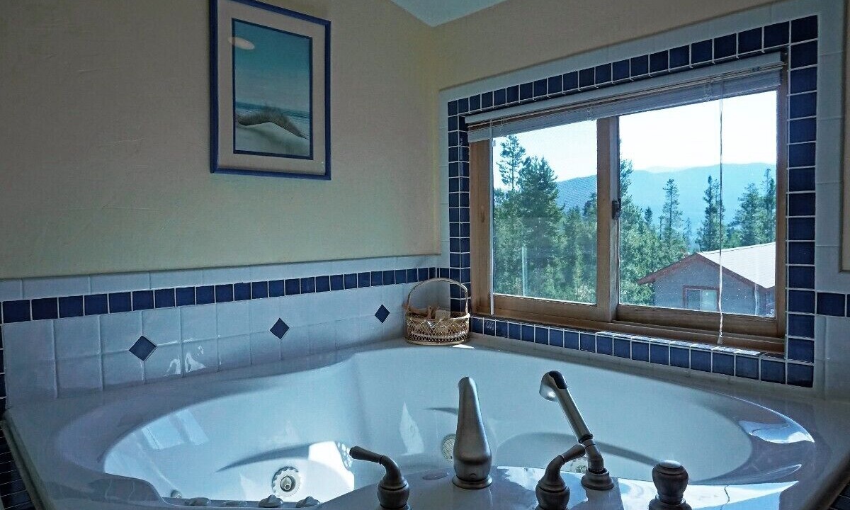 Photo of Bathroom in Grand Lake