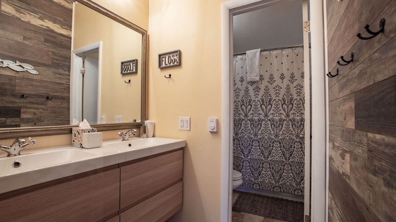 Photo of Bathroom in Baldy Mountain