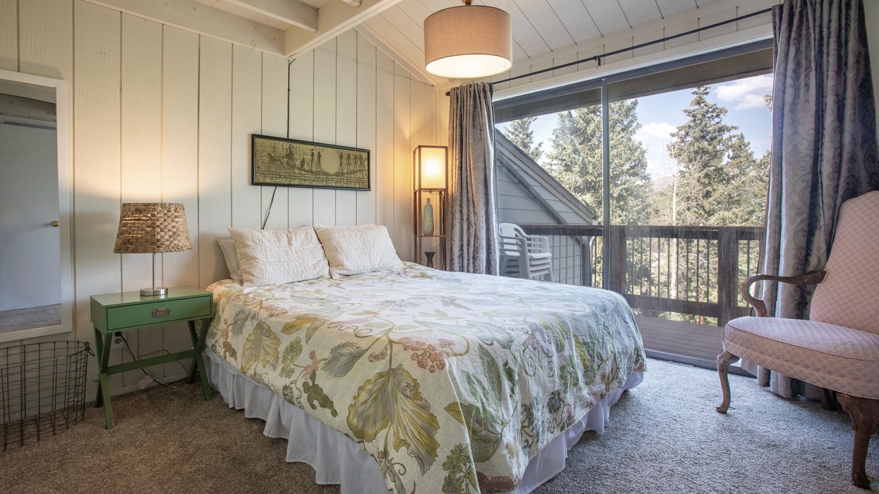 Photo of Bedroom in Baldy Mountain