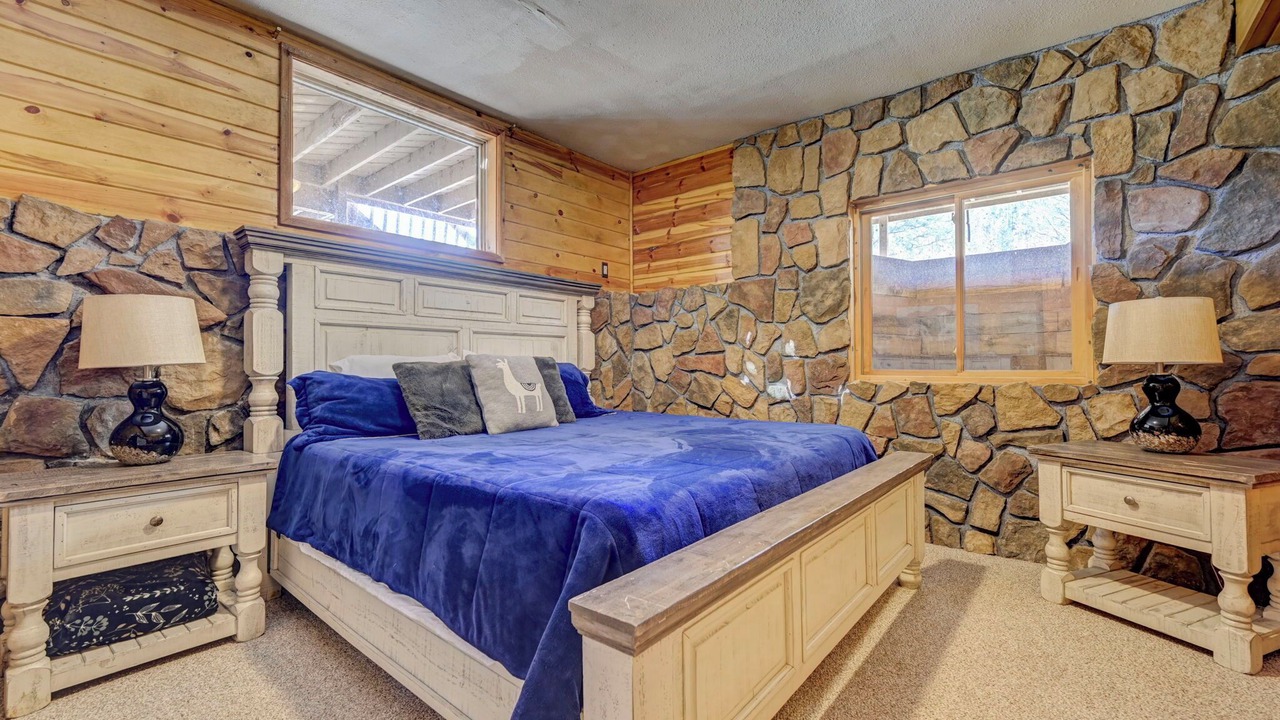 Photo of Bedroom in Florissant