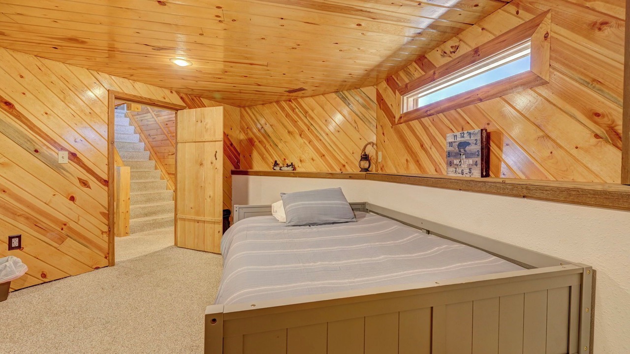 Photo of Bedroom in Florissant