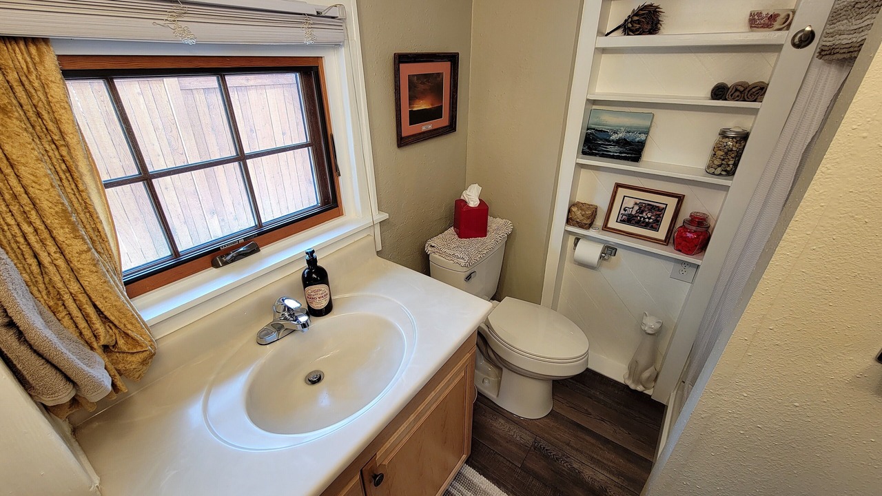 Photo of Bathroom in University Hill